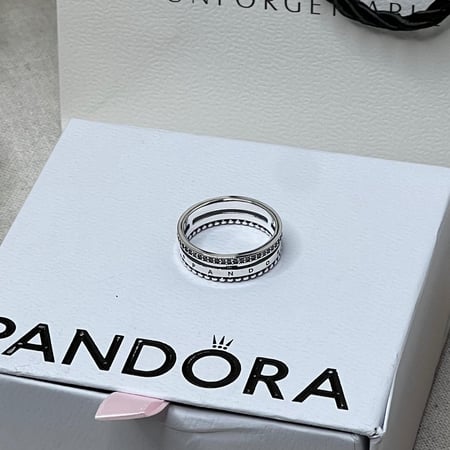 خاتم باندورا PANDORA فضي كرستالة فضي