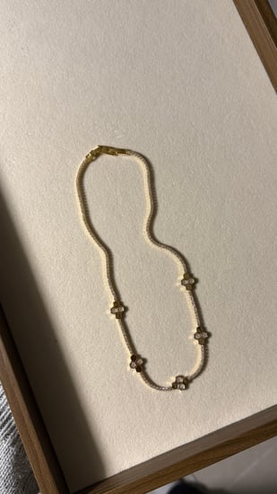 سلسال مع حلق شوميه - شكل خلية - ( لونين  فضي - ذهبي )