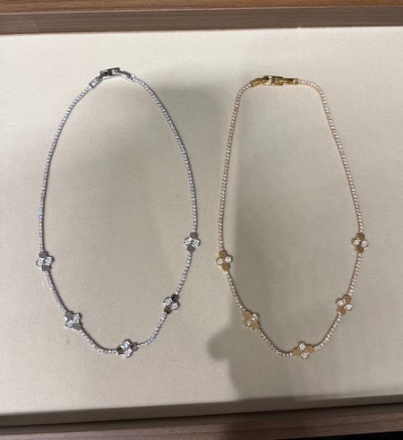 سلسال مع حلق شوميه - شكل خلية - ( لونين  فضي - ذهبي )