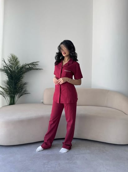 بجامة برغندي