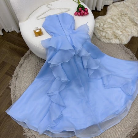 فستان جيزار سهره جميل