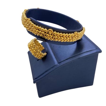 أسواره ذهب عيار 21 الوزن 13.73 جم