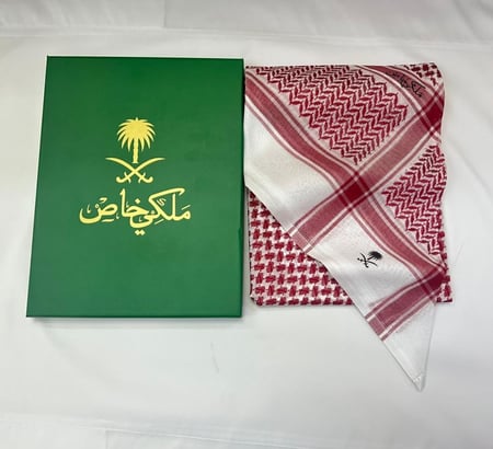 شماغ ملكي خاص فاتح 2025