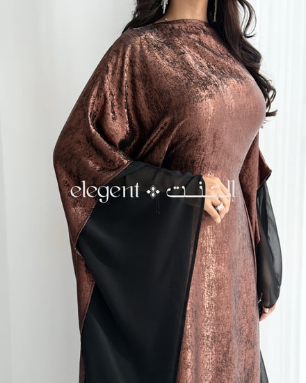 جلابية نسائية بتصميم لامع وربط داخلي