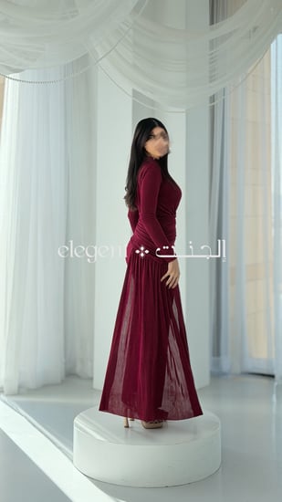 تفاصيل الخصر والكسرات لفستان سهرة دريب طويل