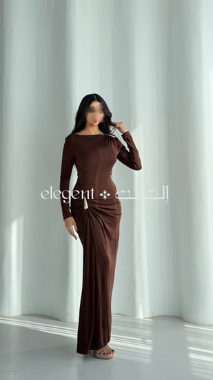 فستان استرتش بقصة ناعمة يبرز القوام – إلجنت