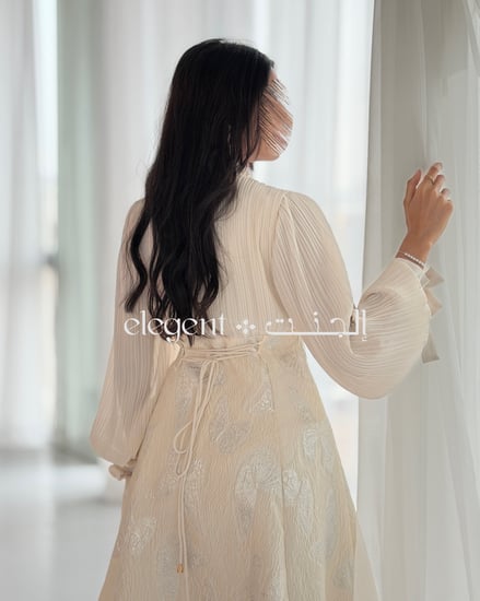 فستان نسائي راقي برباط خلفي