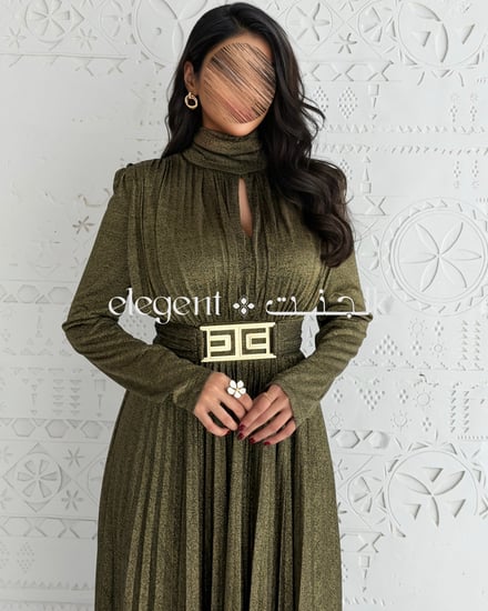 تكسير بليسيه فاخر لفستان سهرة ذهبي