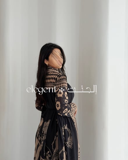 جلابية شيفون بتصميم عصري وأنثوي