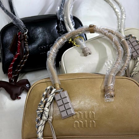 شنطة ميو ميو