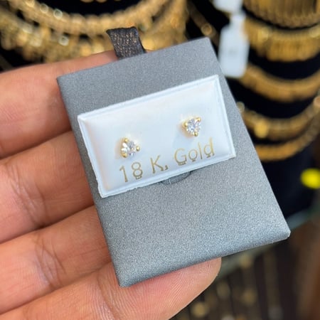 حلق طبي عيار 18