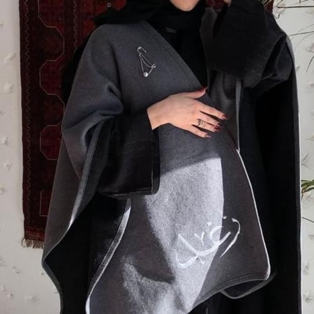 سكارف شتوي رمادي