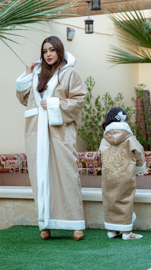 فروه شتوي  نسائي بناتي بلاسم