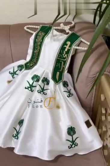 فساتين العيد الوطني السعودي 95 عزنا بطبعنا فنون ازياء ملابس فستان