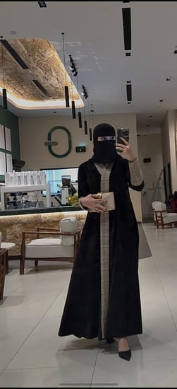 عباية مخمل عبايات شتوية عبايه عبايتي متجر فنون ريم رغد ميم ربما متجر