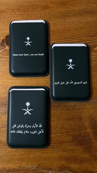 محفظة مغناطيس للجوال بوك ايفون هدايا اكسسوارات محافظ متجر فنون ترند