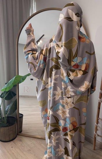 شرشف صلاة - مشجر رصاصي