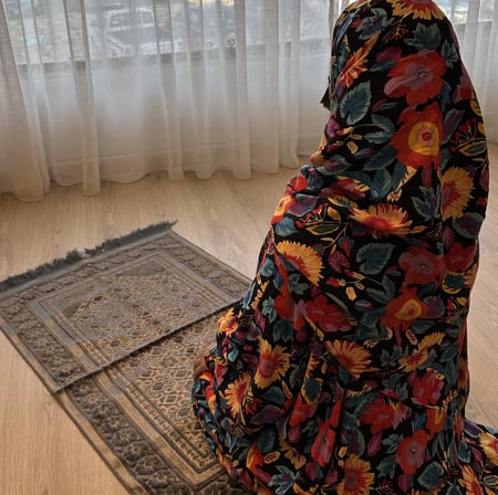 طقم شرشف صلاة - اسود