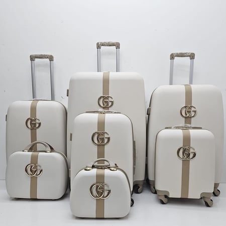 شنط سفر علامة قوتشي 6قطع