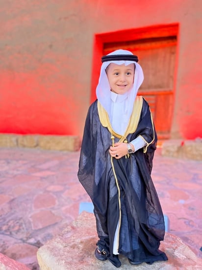 مشلح أطفال مع تطريز الاسم