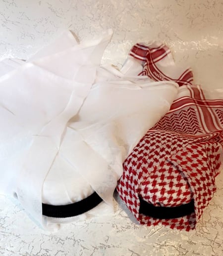 شماغ أبيض وعقال مخيط جاهز