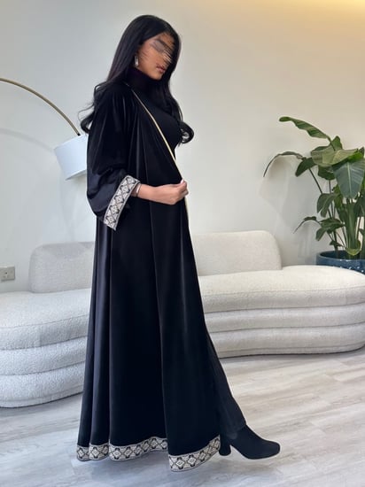 عباية مخمل قصة كلوش