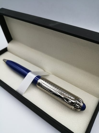 طقم قلم وكبك فاخر رجالي