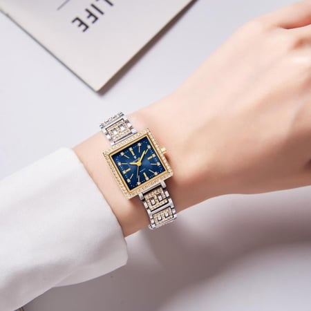 ساعةمربعة  رسمية فاخرة  نسائي من ماكسويل