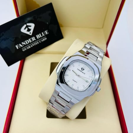 ساعة رجالية رسمية من فاندربلو بتصميم باتك فيليب