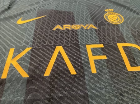 تيشيرت النصر الاحتياطي 2023 (فئة اللاعبين)