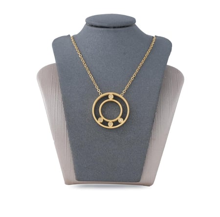 سلسال ألماس ذهبي من ماركة فايلت