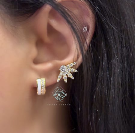 اقراط ريتا ابيض