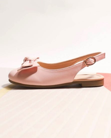 بنات حذاء مسطح