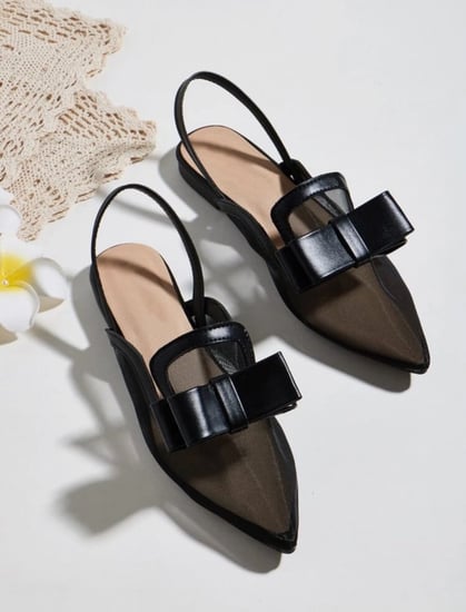 احذيه بدون كعب مسطحً