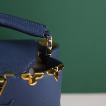 لويس فيتون كابوسينس LF144