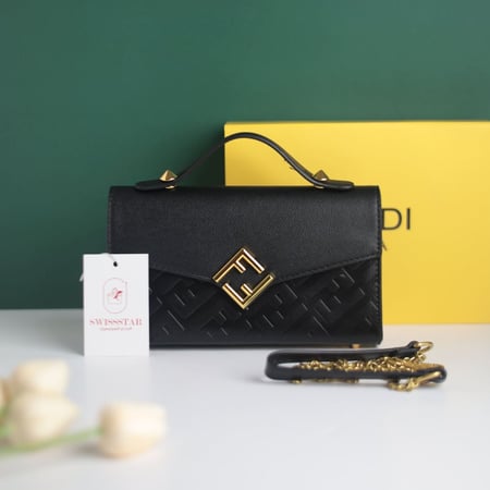 شنطة فندي نسائي F111