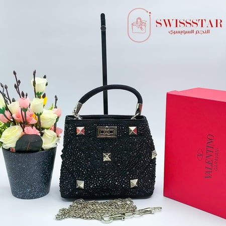 شنطة فالنتينو غارافاني رومان ستود VA104