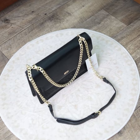 شنطة دكني نسائي D131