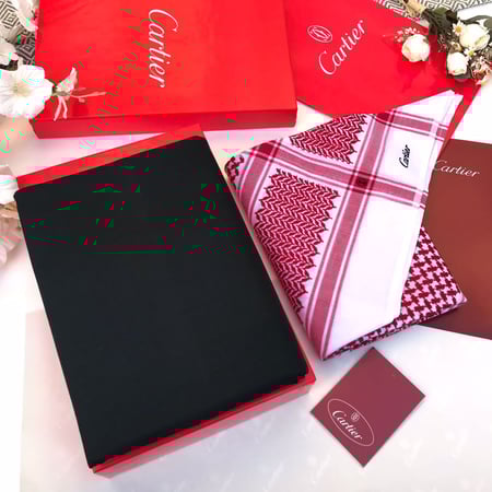 شماغ وثوب كارتير