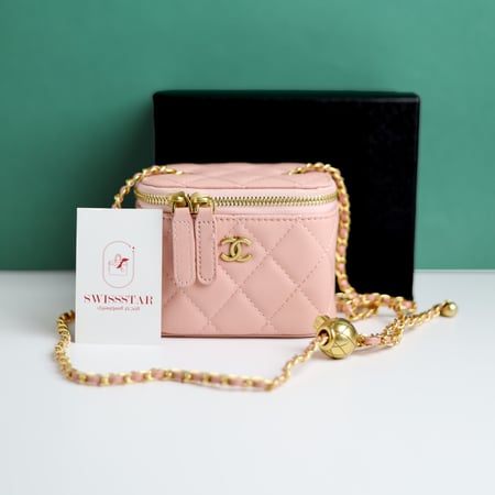 شنطة شانيل فانيتي بدون مسكة C157