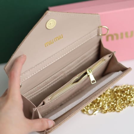 شنطة مياو مياو كروس MIU5