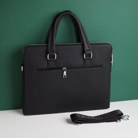 شنطة برادا لابتوب  B110