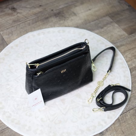 شنطة دكني نسائي D124