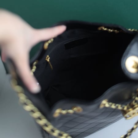 شنطة شانيل نانو كويلتد لارج C104