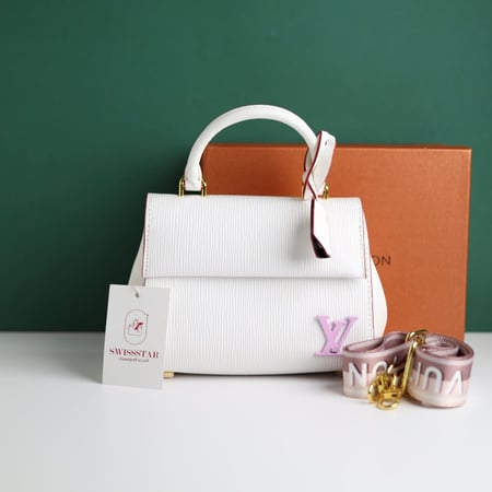 شنطة لويس فيتون كلوني LF108