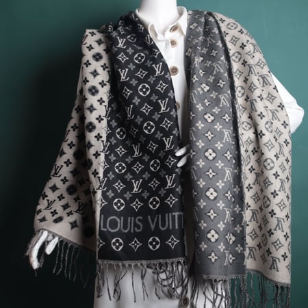 شال لويس فيتونLF102