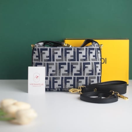 شنطة فندي F120