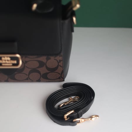 شنطة كوتش مورغان CO142