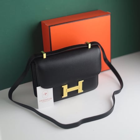 شنطة هرمز كونستانس HE105