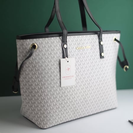 شنطة مايكل كورس جيت سيت MK18